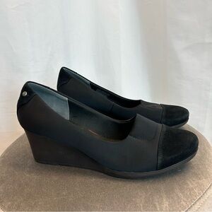 Rockport black total motion Adiprene by Adidas wedge slip-on   Sz 9.5